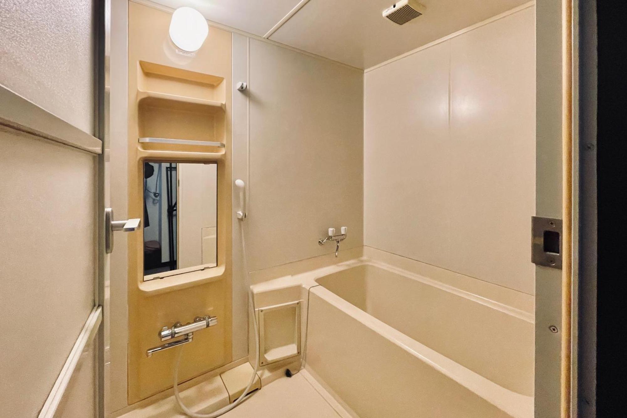 岡田ビル4階 Apartment โตเกียว ภายนอก รูปภาพ